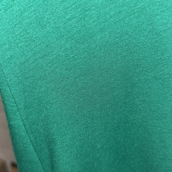 NWT Zenana Premium size Small 3/4 sleeve flowy bottom top with pockets - Picture 10 of 14